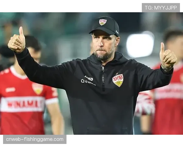 特写:进球后指天,斯图加特前锋翁达夫纪念去世的祖父 特写:进球后指天,斯图加特前锋翁达夫纪念去世的祖父